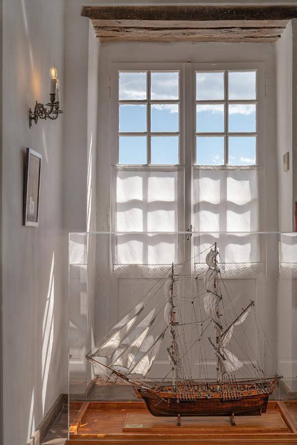 The 1813 Painter'S Villa By Neuvel Galaxídhion Esterno foto